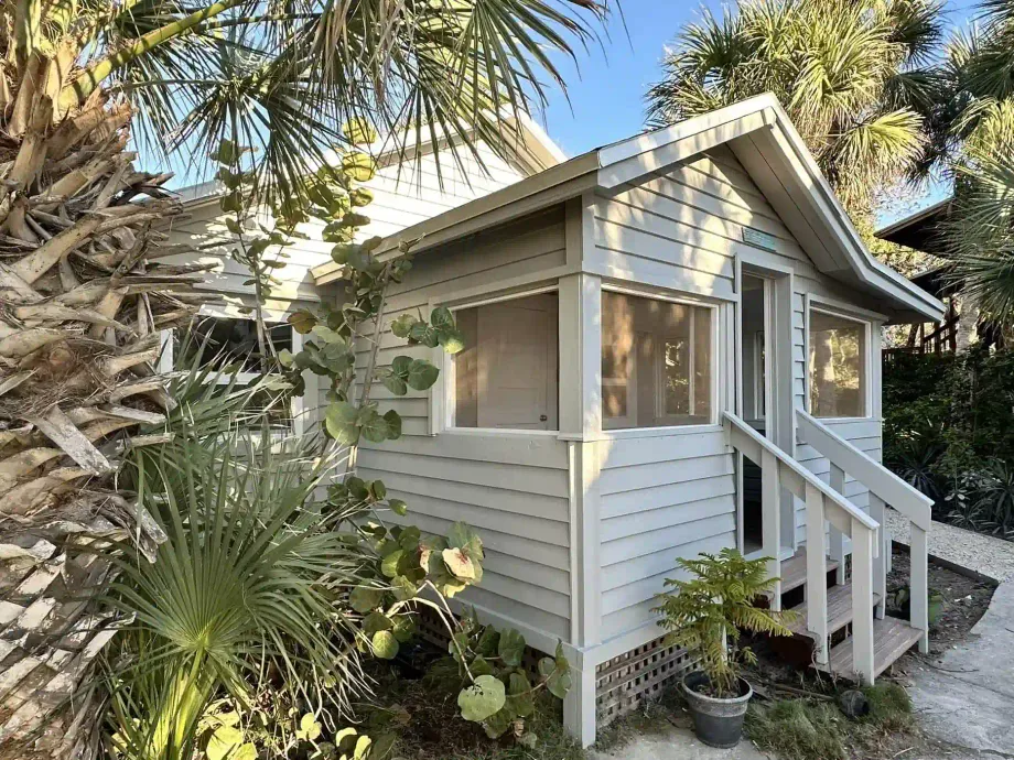 Bird Key waterfront residence repaint with luxury finishes