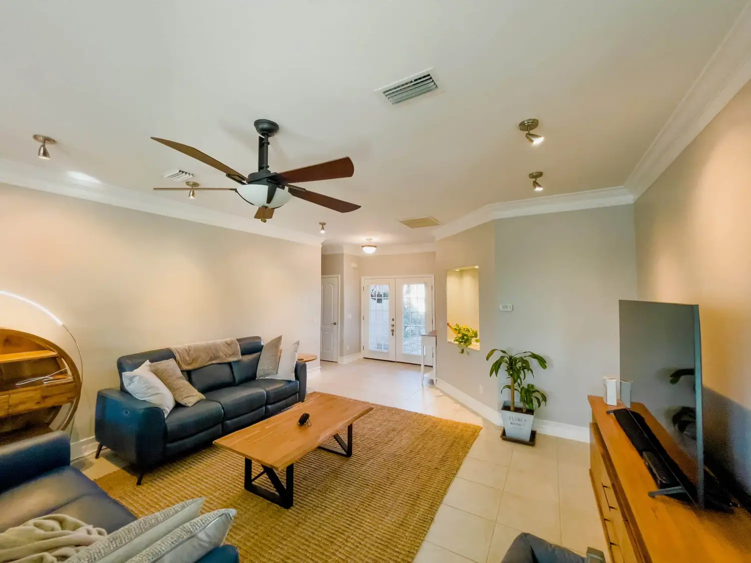Popcorn Ceiling Removal Cost: 2025 Sarasota Pricing Guide