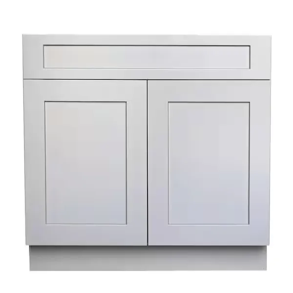 Shaker style cabinet door