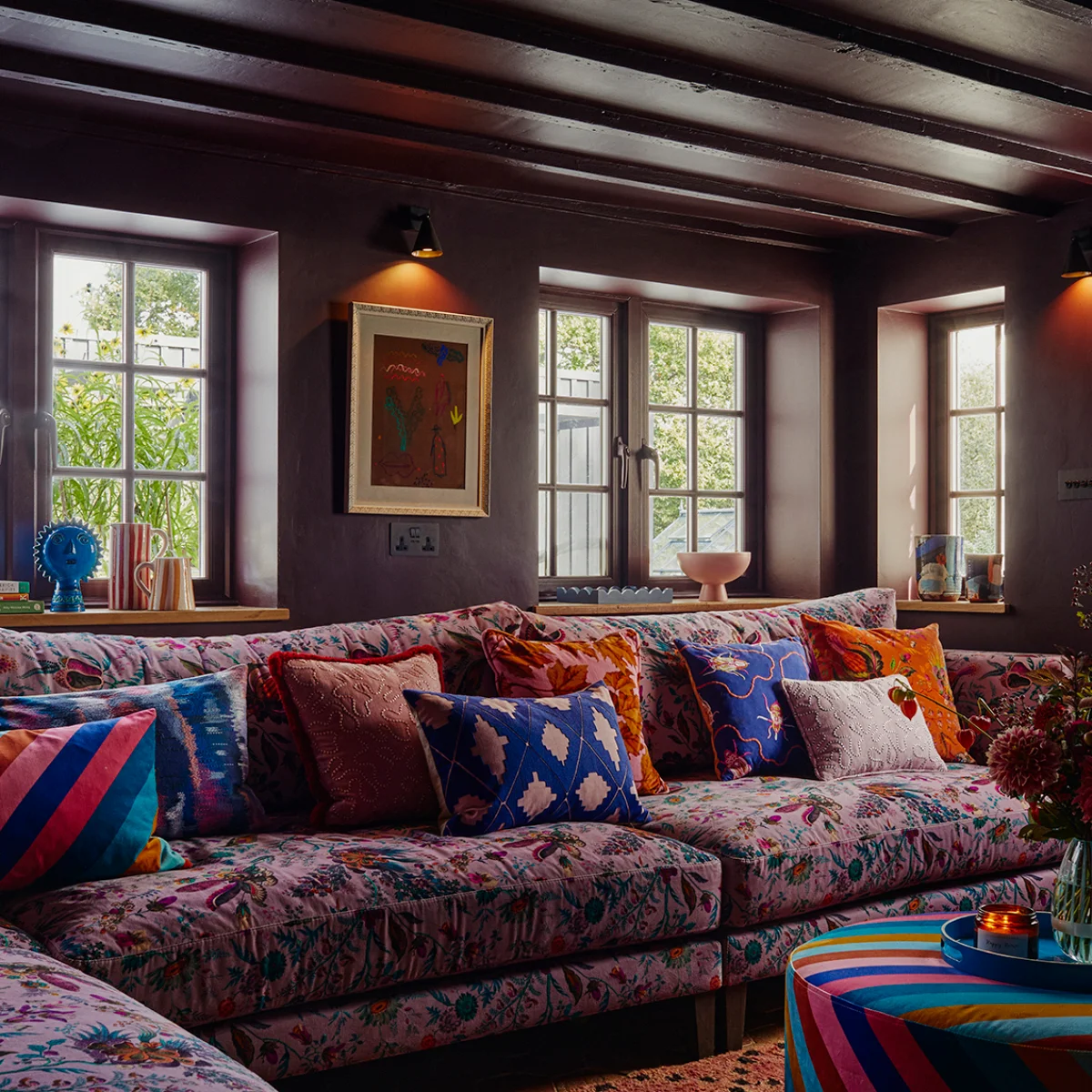 Monochromatic room showing calming color drenching effect